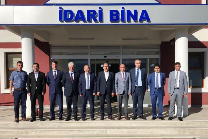Hayvancılık Genel Müdürü Zekeriyya Erdurmuş Erzurum Kombinamızı Ziyaret Etti