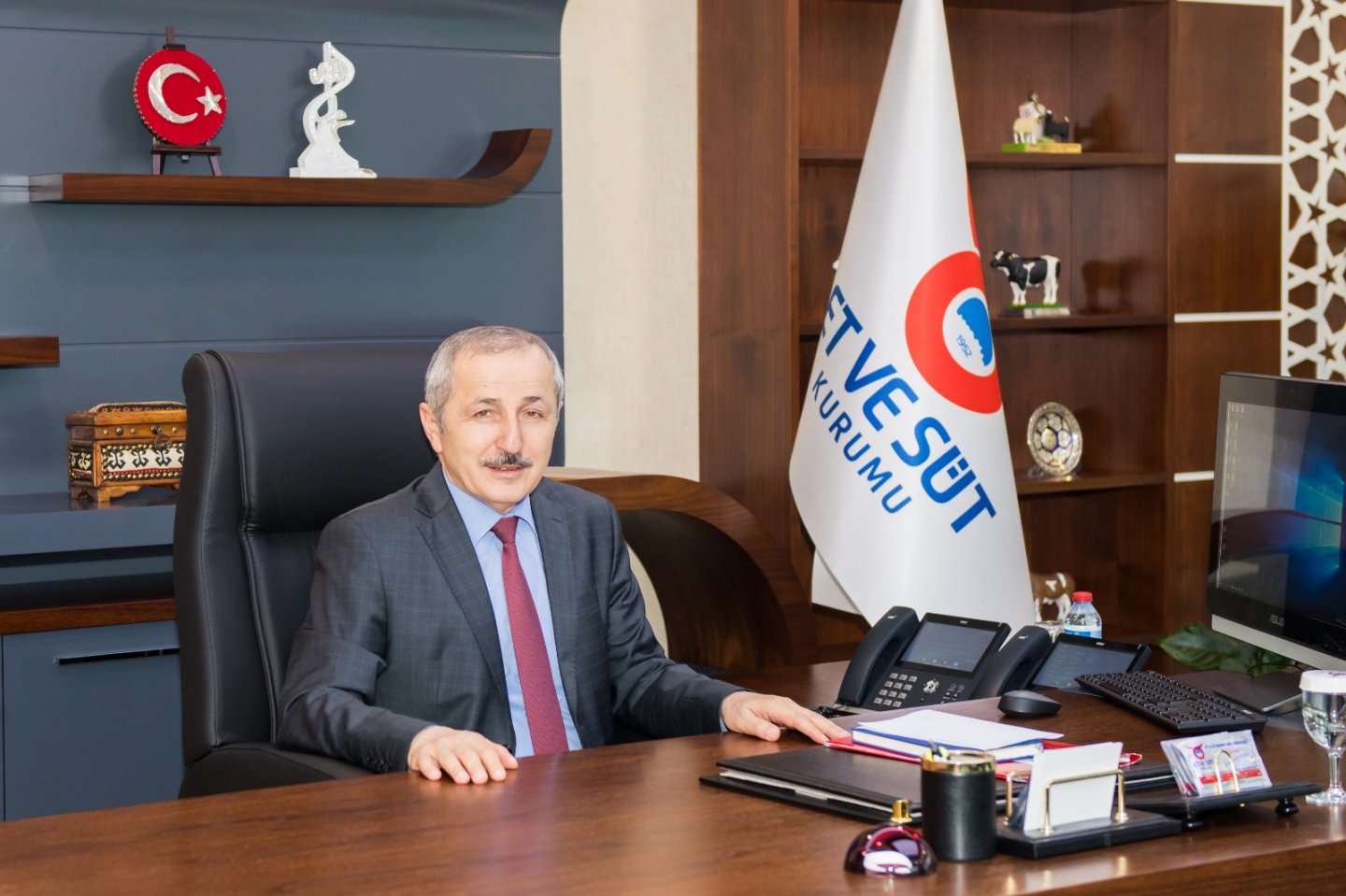 "Dünya Veteriner Hekimler Günü Kutlu Olsun" - Gündem - Et ...