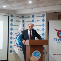Erzincan'da Sektör Değerlendirme Toplantısı Düzenlendi